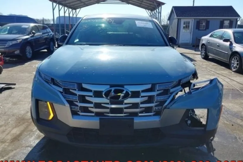 2024 Hyundai Santa Cruz SE photo 1