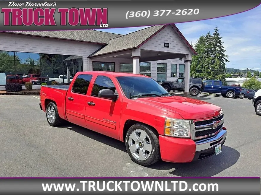 2010 Chevrolet Silverado LS photo 1