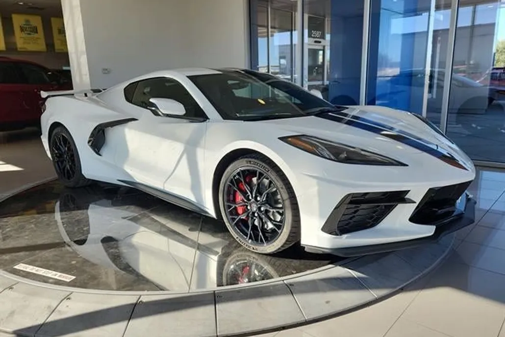 2026 Chevrolet Corvette Stingray 3LT photo 1
