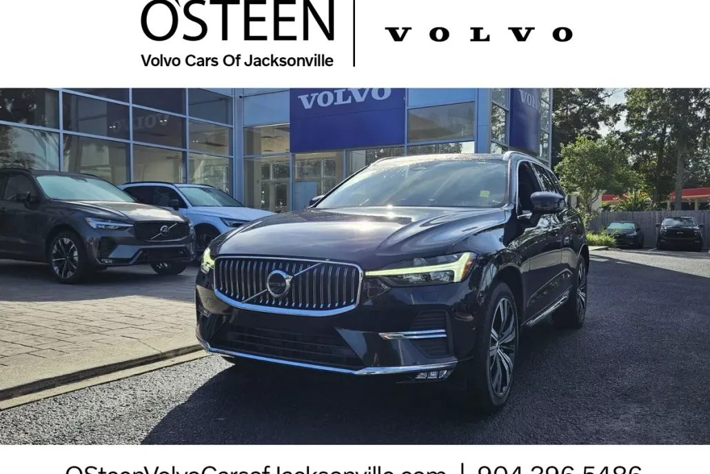 2023 Volvo XC60 B5 Plus photo 1