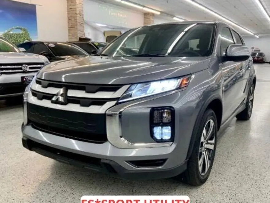 2021 Mitsubishi Outlander Sport ES photo 1