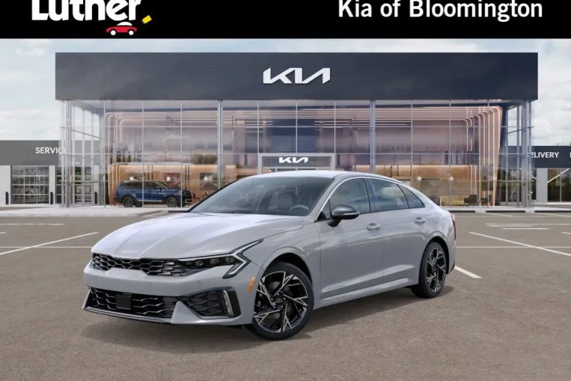 2025 Kia K5 GT-Line photo 1
