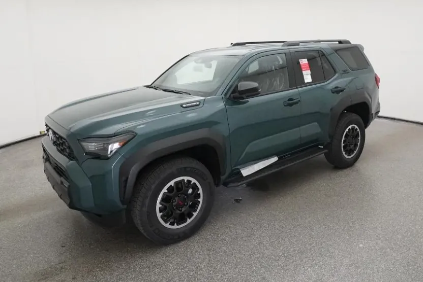 2025 Toyota 4Runner TRD Off-Road photo 1