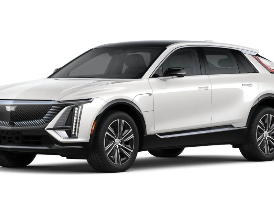 2024 Cadillac Lyriq Luxury photo 1