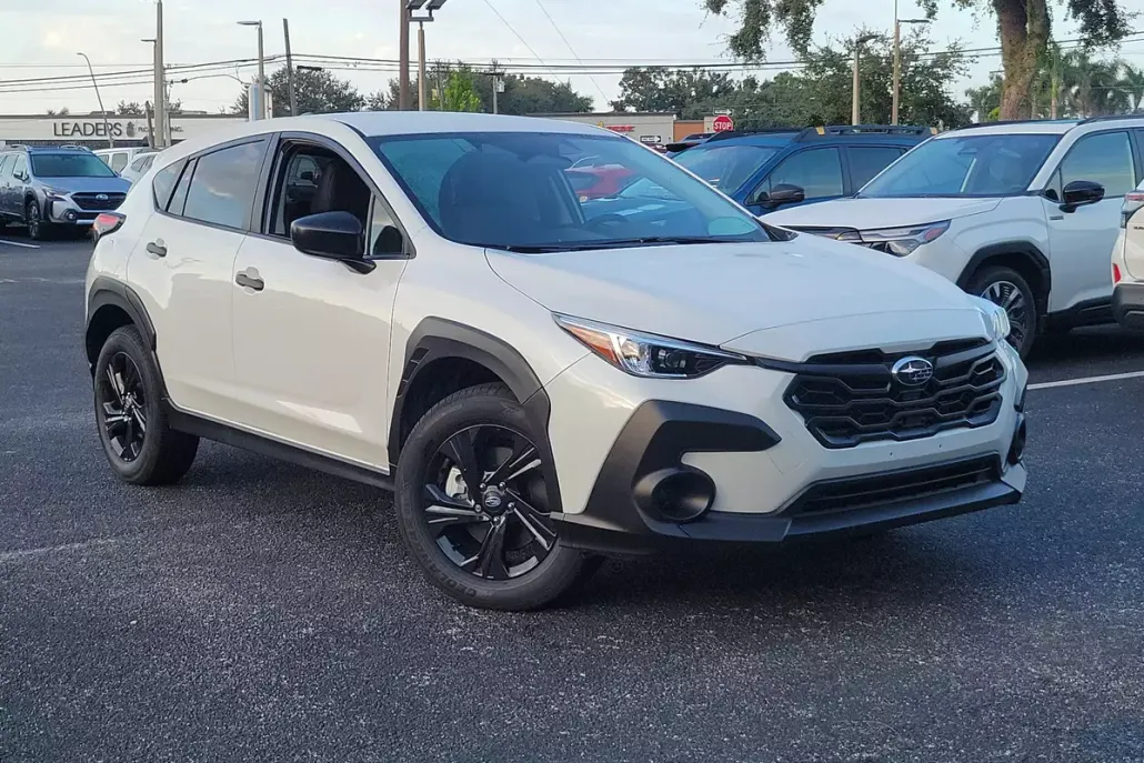2025 Subaru Crosstrek Base photo 1