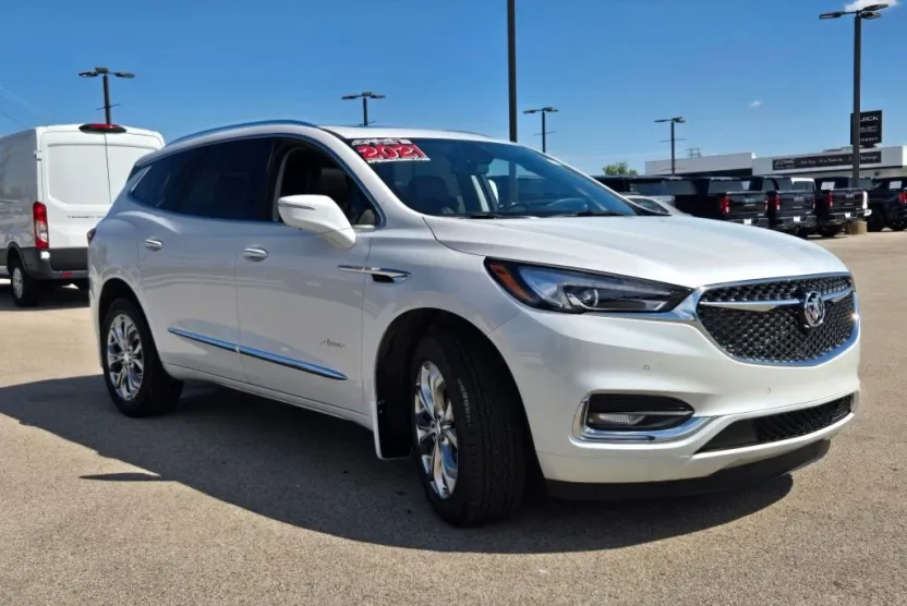 2021 Buick Enclave Avenir photo 1