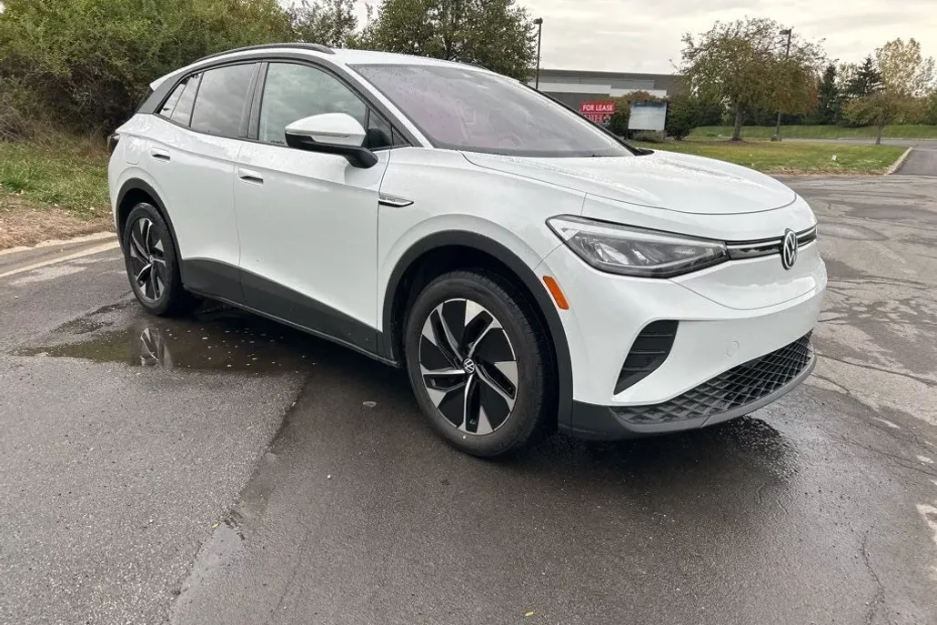 2021 Volkswagen ID.4 Pro photo 1