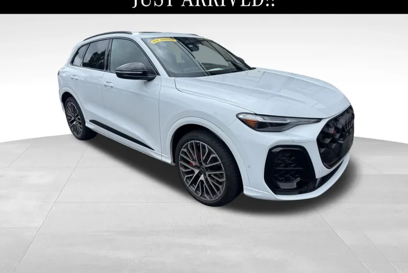 2025 Audi SQ5 Premium Plus photo 1
