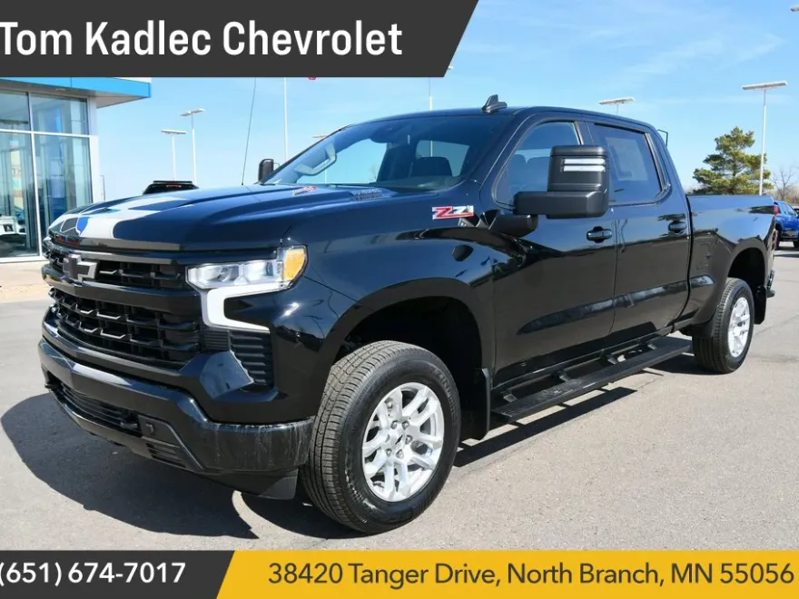 2023 Chevrolet Silverado 1500 RST photo 1