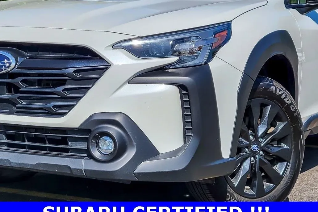 2023 Subaru Outback Onyx Edition photo 1