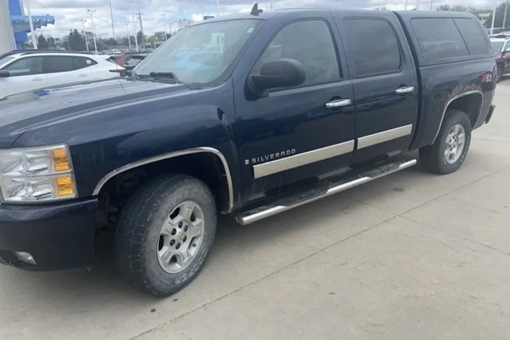 2008 Chevrolet Silverado 1500 photo 1