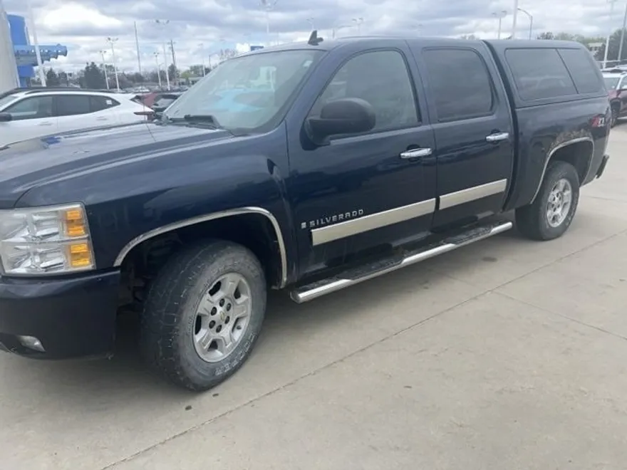 2008 Chevrolet Silverado 1500 photo 1