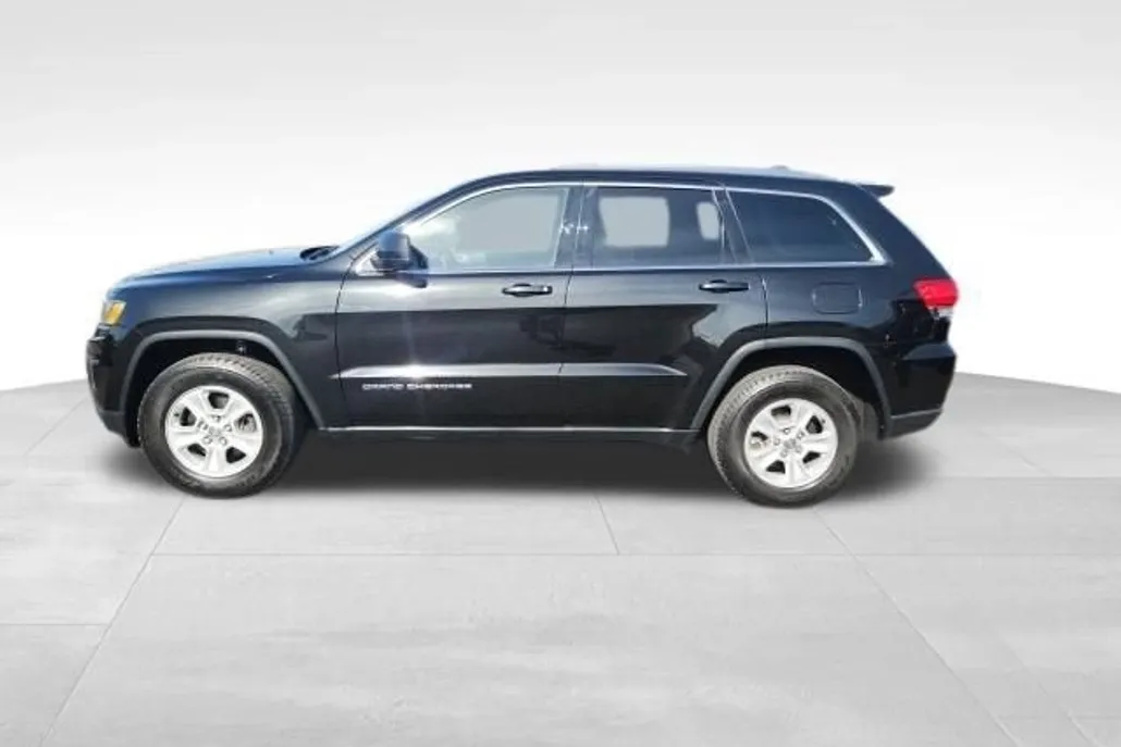 2016 Jeep Grand Cherokee Laredo photo 1