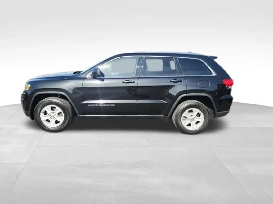 2016 Jeep Grand Cherokee Laredo photo 1