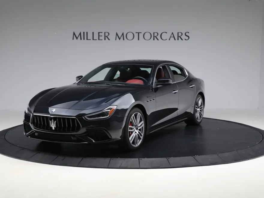 2022 Maserati Ghibli Modena Q4 photo 1