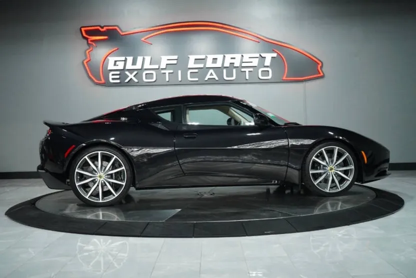 2011 Lotus Evora photo 1