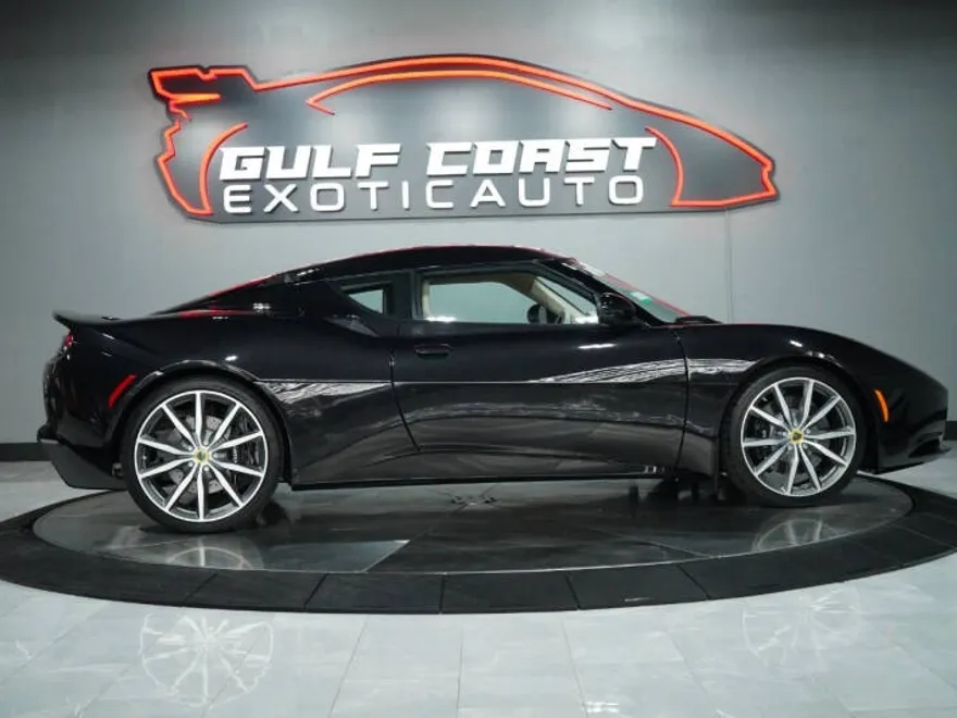 2011 Lotus Evora photo 1