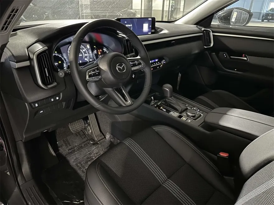 2025 Mazda CX-50 Preferred photo 1