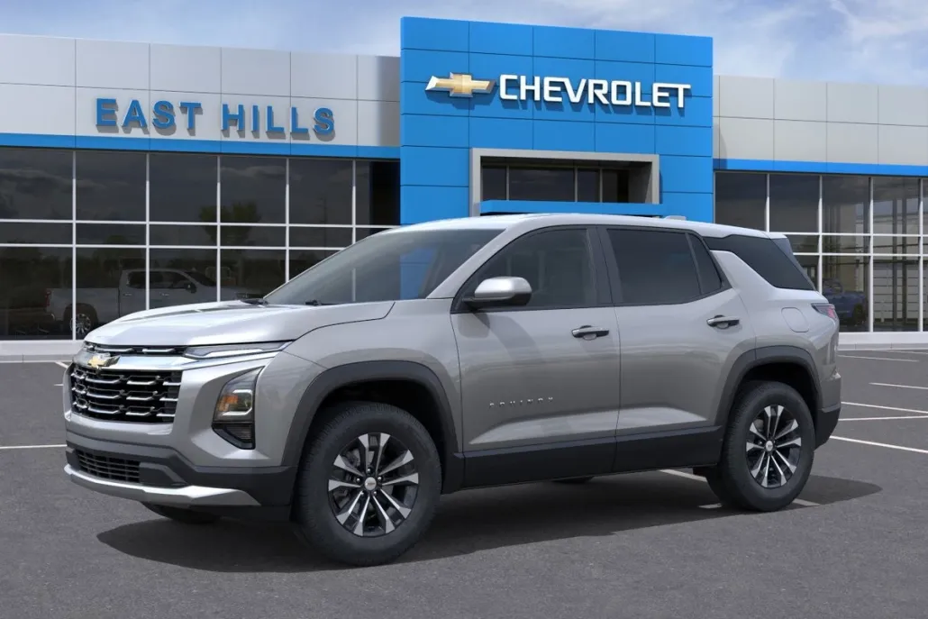 2026 Chevrolet Equinox LT photo 1