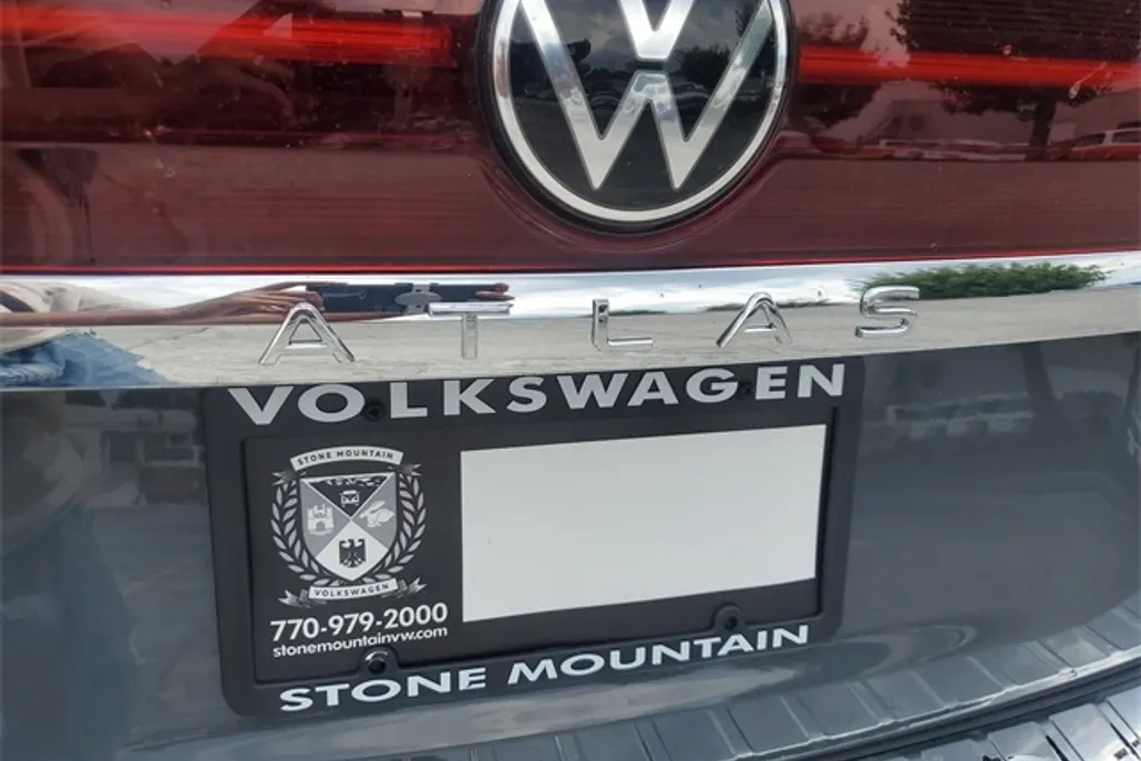 2026 Volkswagen Atlas SEL Premium R-Line photo 1