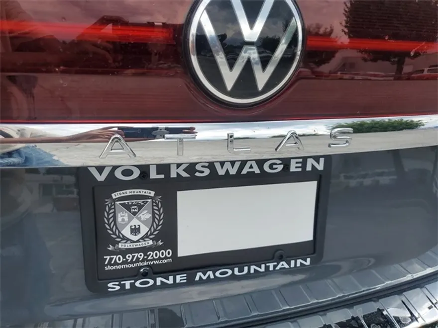 2026 Volkswagen Atlas SEL Premium R-Line photo 1