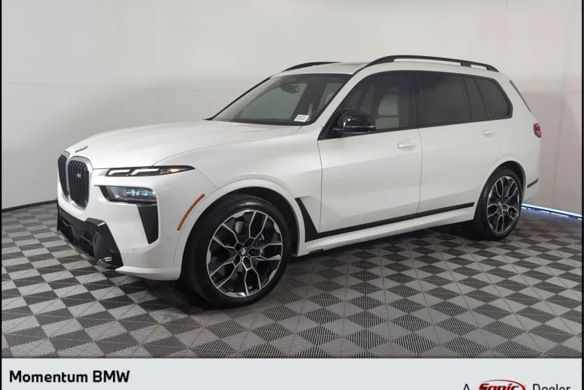 2025 Bmw X7 M60i photo 1