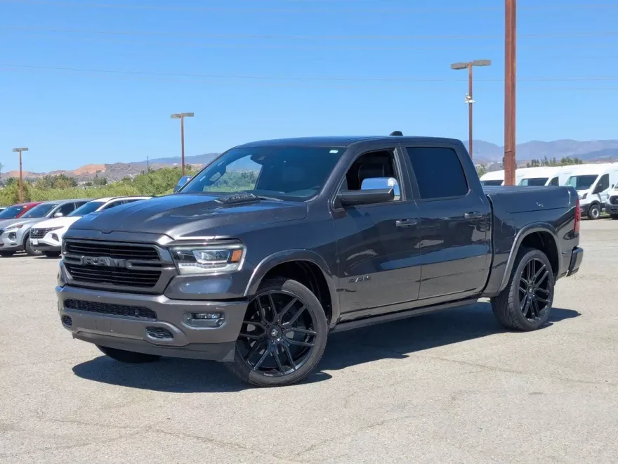 2019 Ram 1500 Laramie photo 1