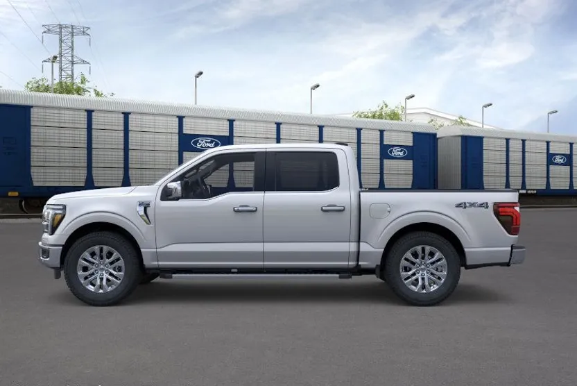 2025 Ford F-150 Lariat photo 1