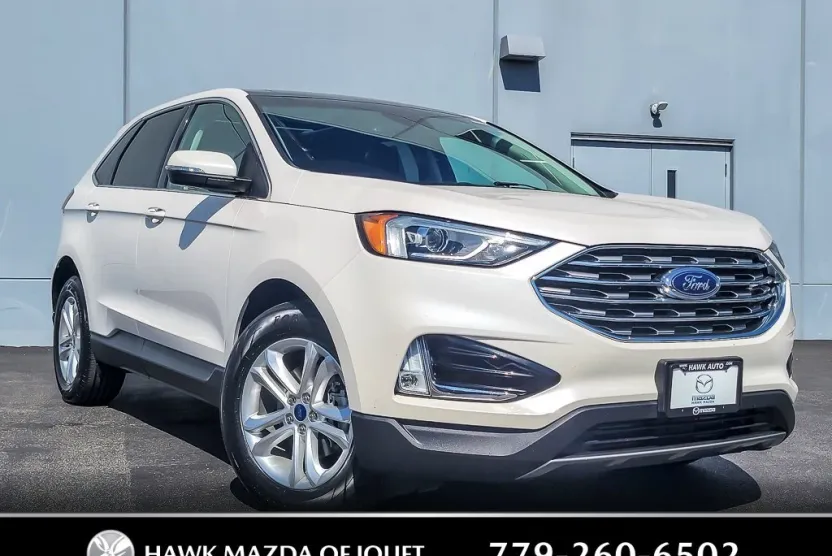 2019 Ford Edge SEL photo 1