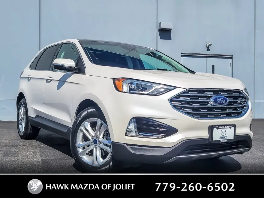2019 Ford Edge SEL photo 1