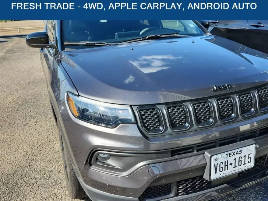 2023 Jeep Compass Altitude photo 1