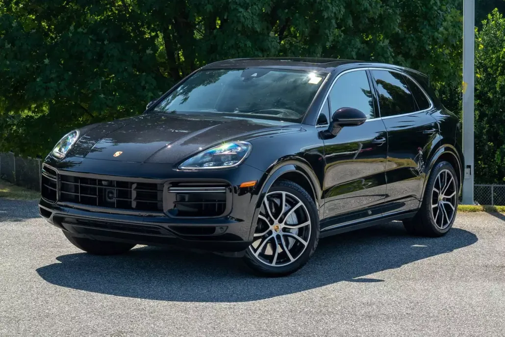 2020 Porsche Cayenne Turbo photo 1