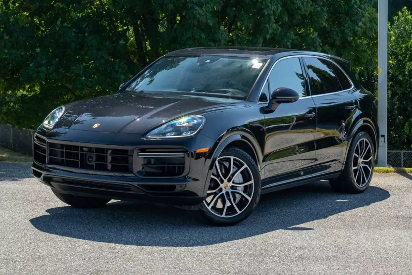 2020 Porsche Cayenne Turbo photo 1