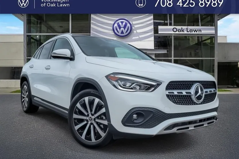 2022 Mercedes Benz GLA 250 4MATIC photo 1
