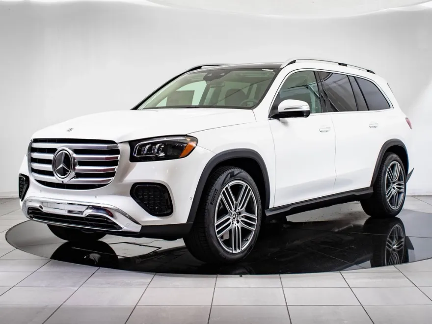 2026 Mercedes Benz GLS 450 4MATIC photo 1