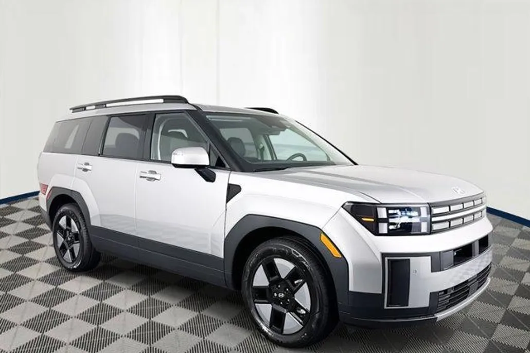 2026 Hyundai Santa Fe SEL photo 1