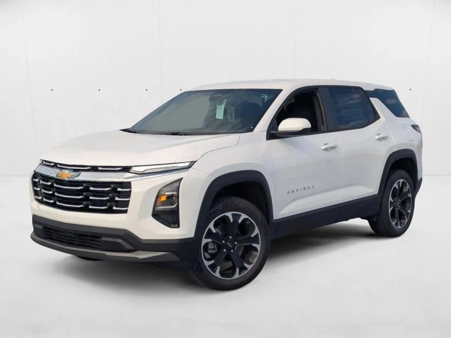 2026 Chevrolet Equinox LT photo 1