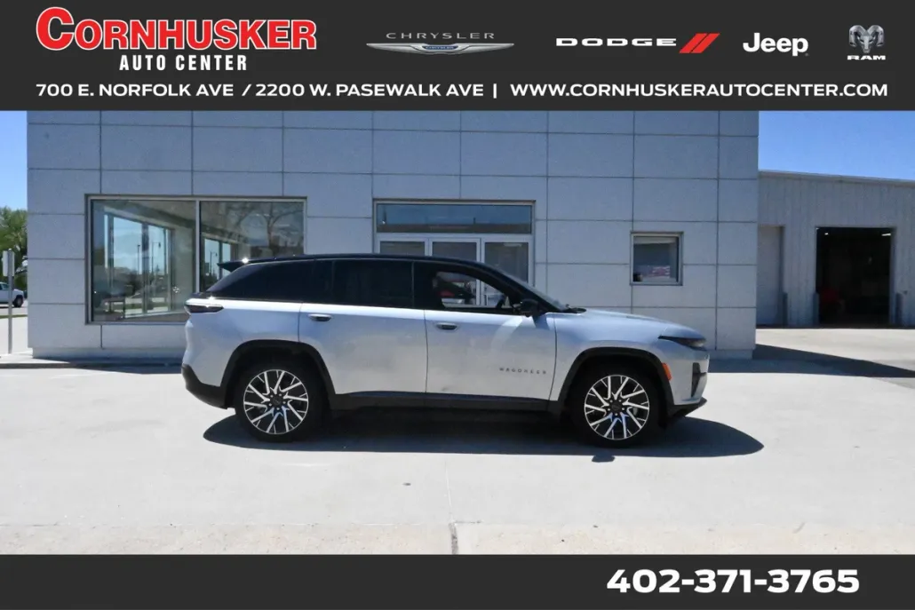 2025 Jeep Wagoneer S Limited photo 1