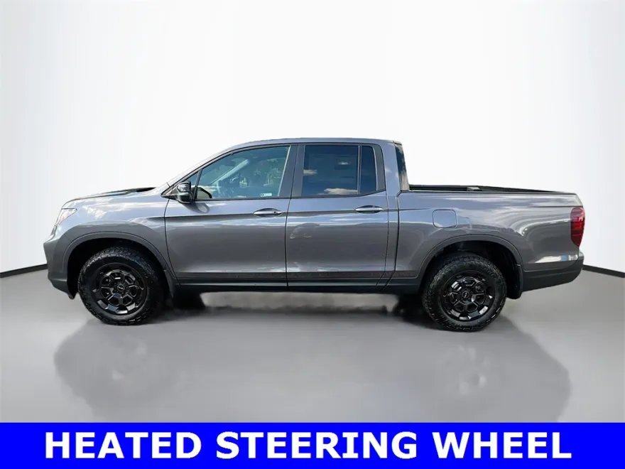 2025 Honda Ridgeline TrailSport photo 1