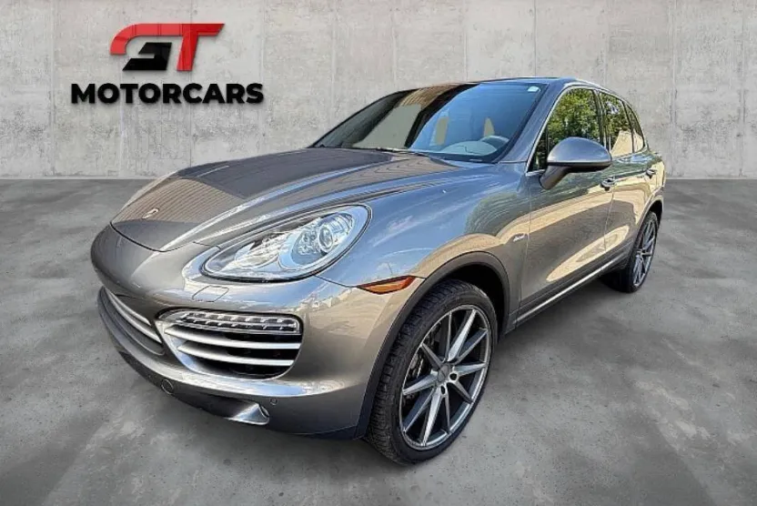 2014 Porsche Cayenne photo 1