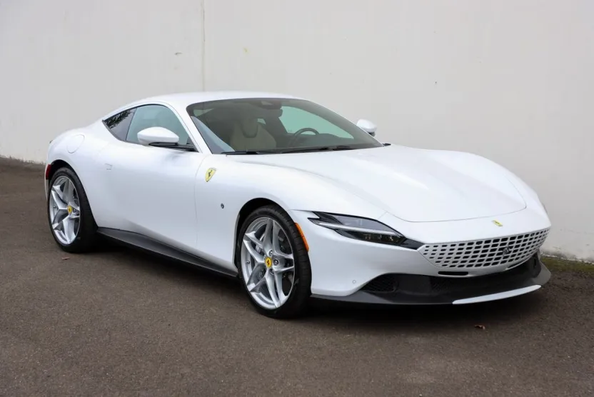 2023 Ferrari Roma photo 1