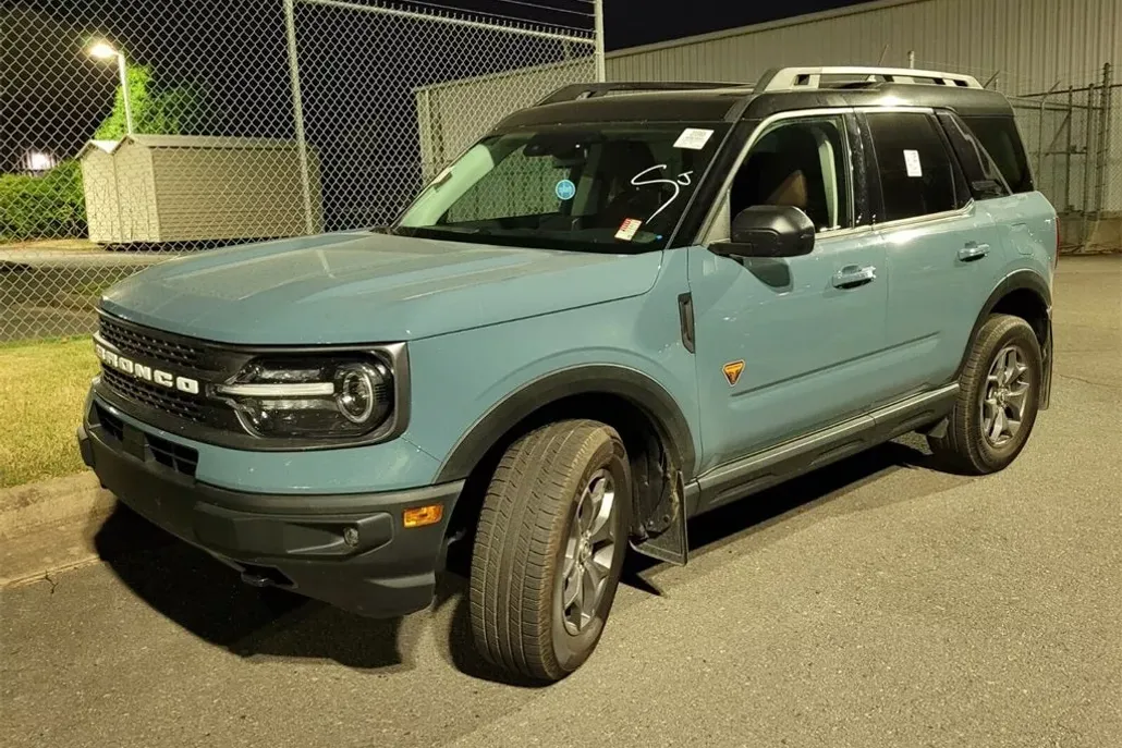 2022 Ford Bronco Sport Badlands photo 1