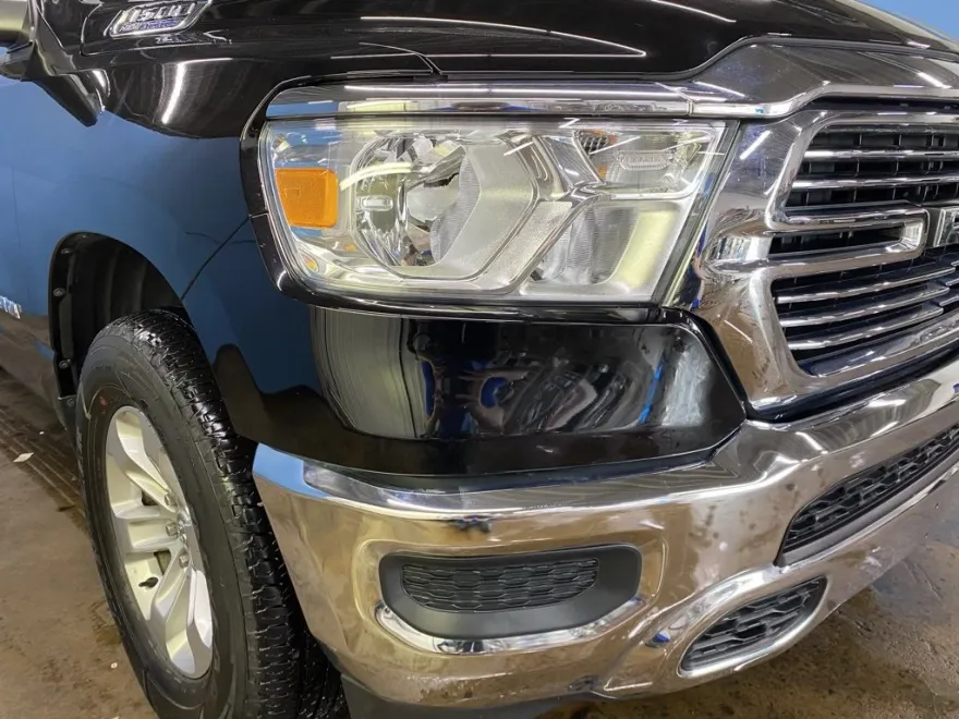 2024 Ram 1500 Laramie photo 2