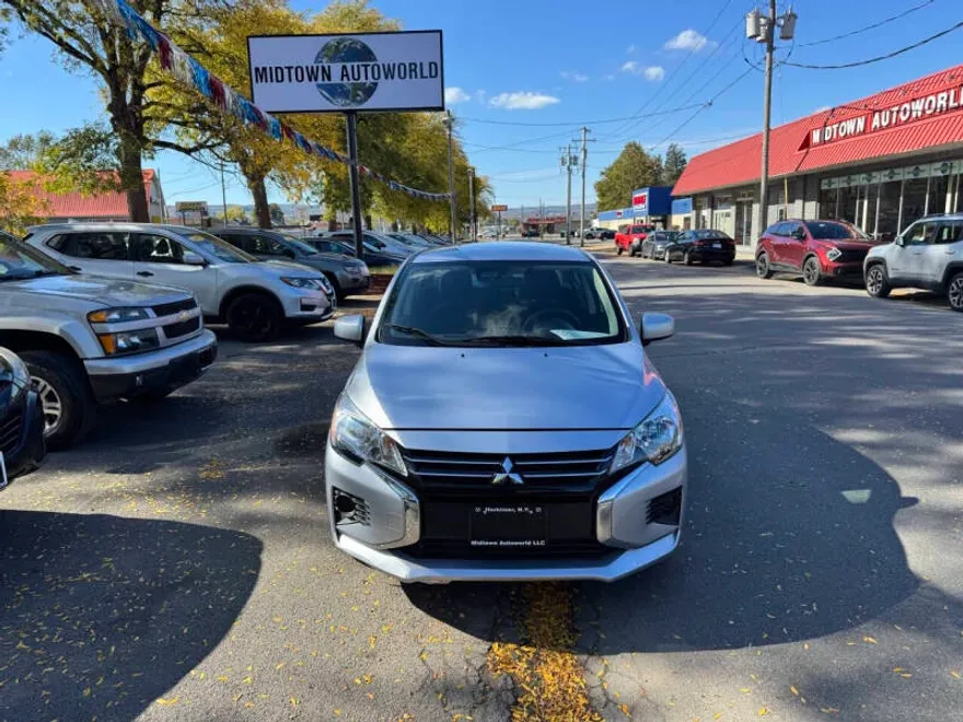 2023 Mitsubishi Mirage G4 ES LE Black Edition photo 1