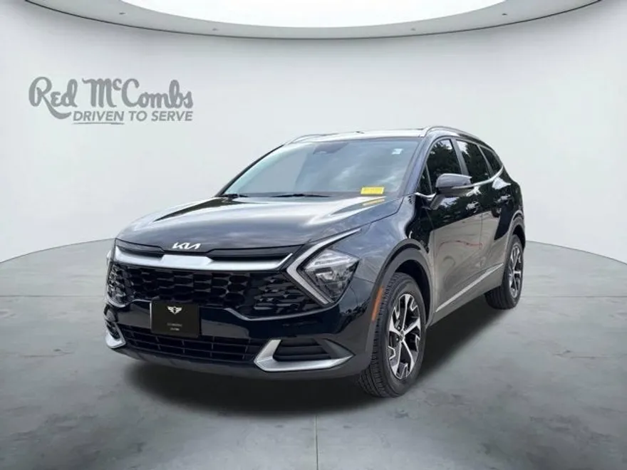 2023 Kia Sportage EX photo 1
