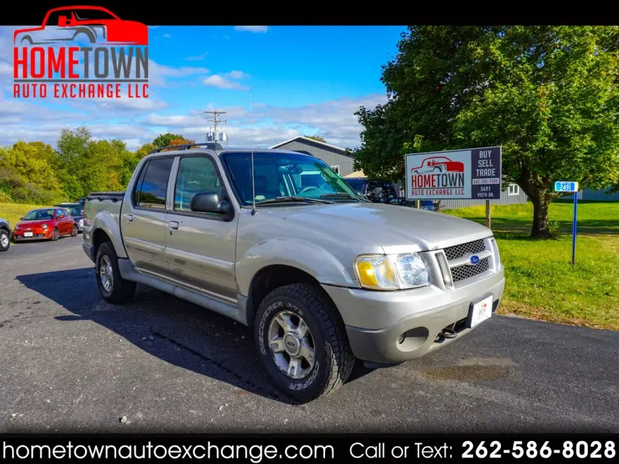 2003 Ford Explorer Sport Trac XLT photo 1