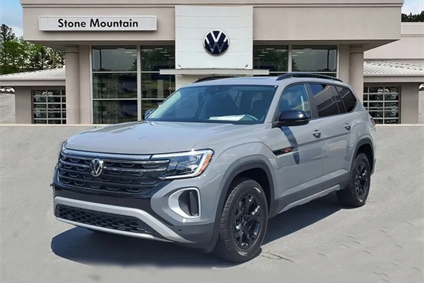 2026 Volkswagen Atlas Peak Edition SE photo 1
