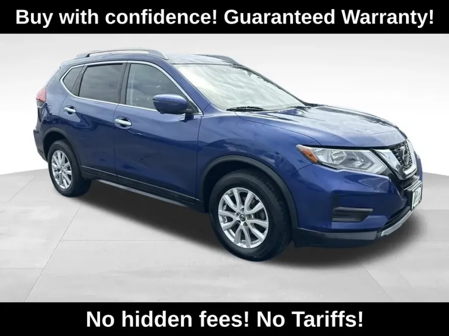 2018 Nissan Rogue SV photo 1