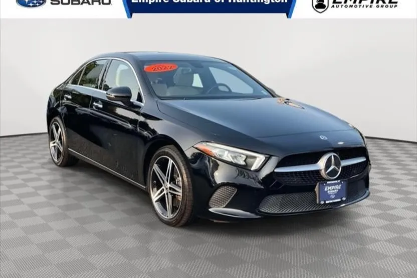 2022 Mercedes Benz A 220 4MATIC photo 1