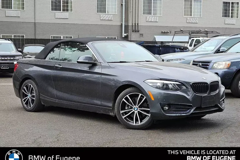 2020 Bmw 230i xDrive Convertible photo 1